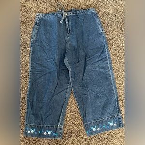 Disney Store L Jeans Mickey Mouse Large Capri Pull On Denim Pants Embellished Lg